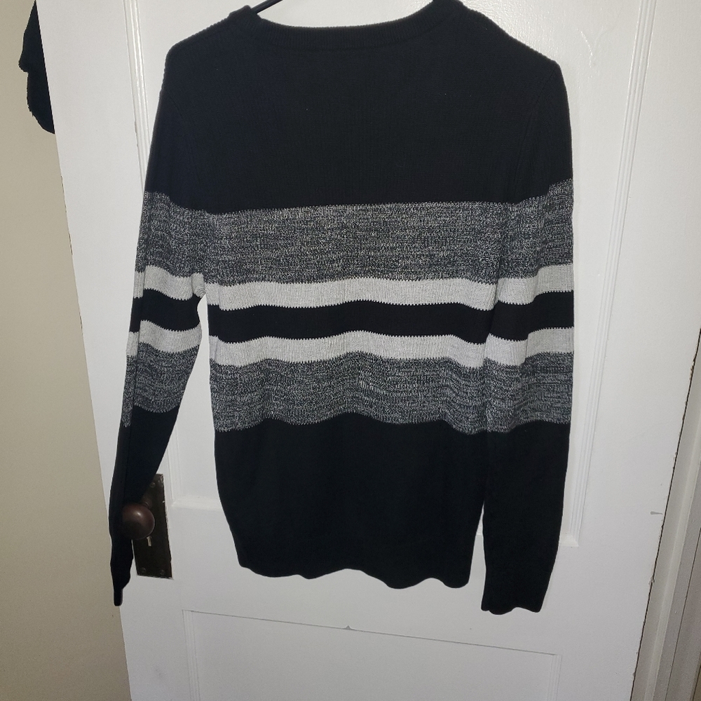 SWEATER - Picture 6 of 6